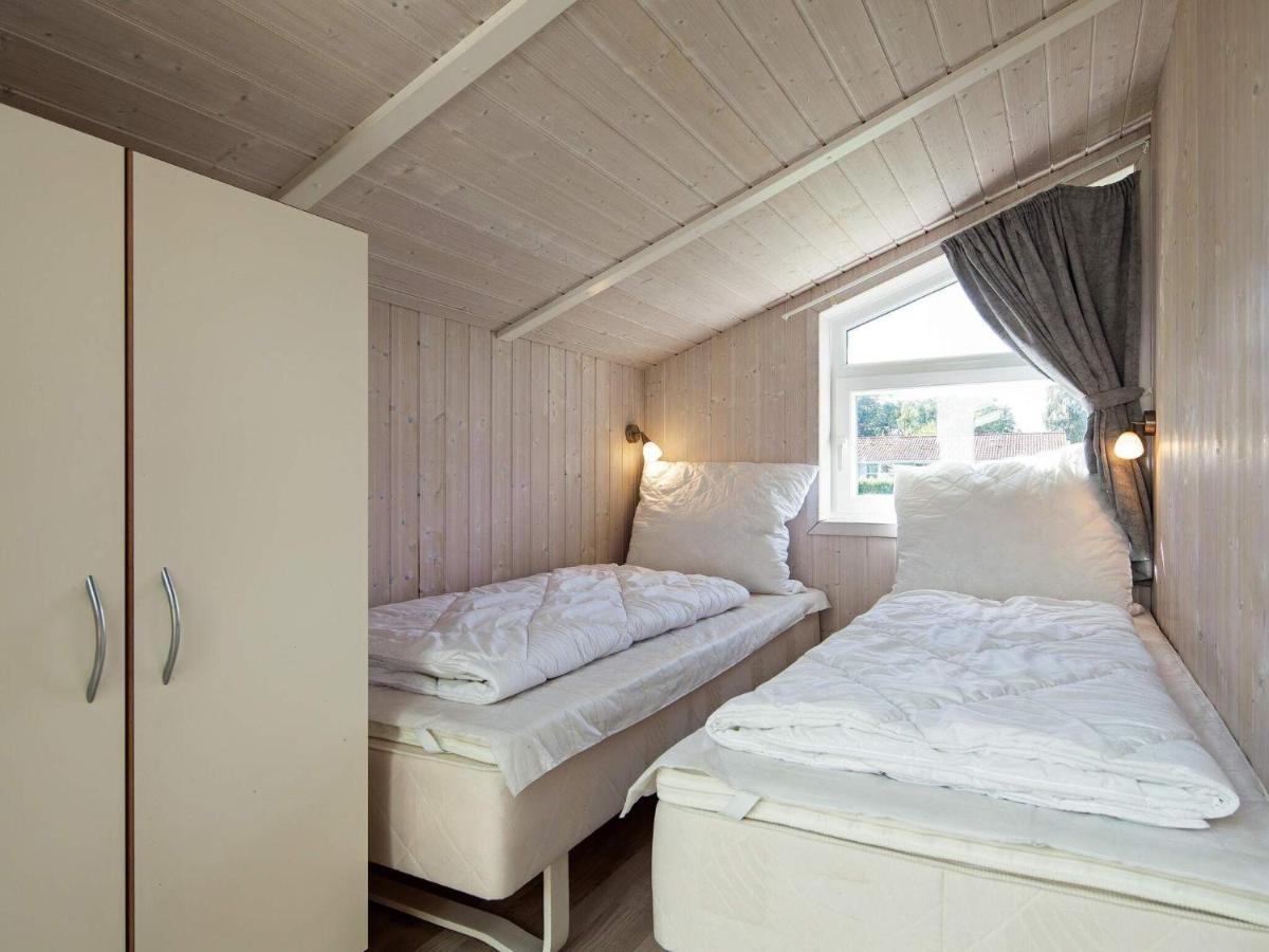 12 Person Holiday Home In Groemitz Grömitz Exterior foto