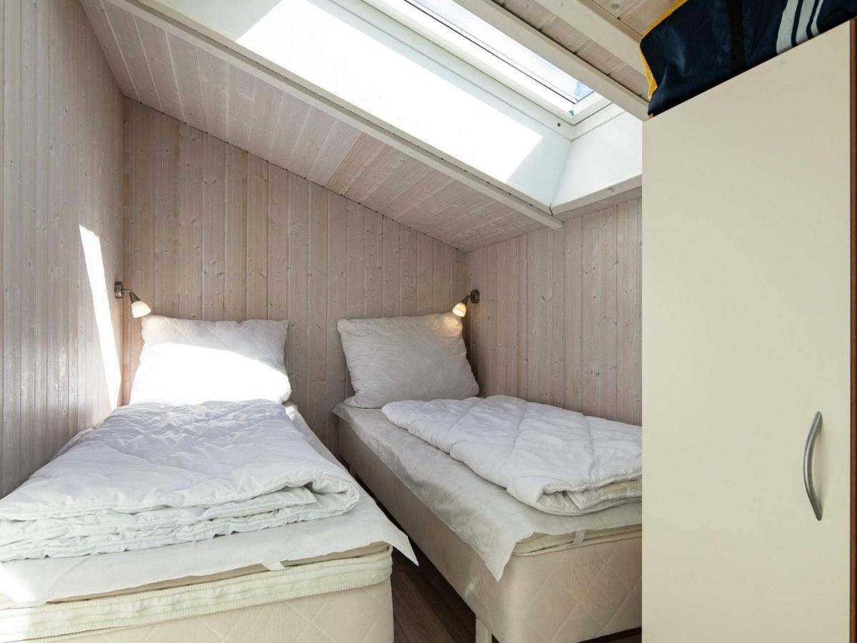 12 Person Holiday Home In Groemitz Grömitz Exterior foto